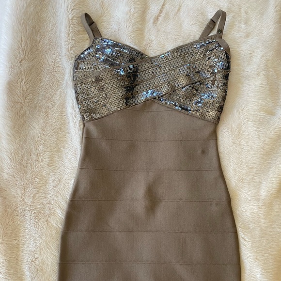 Guess Dresses & Skirts - Guess taupe sequin bodycon bondage dress.